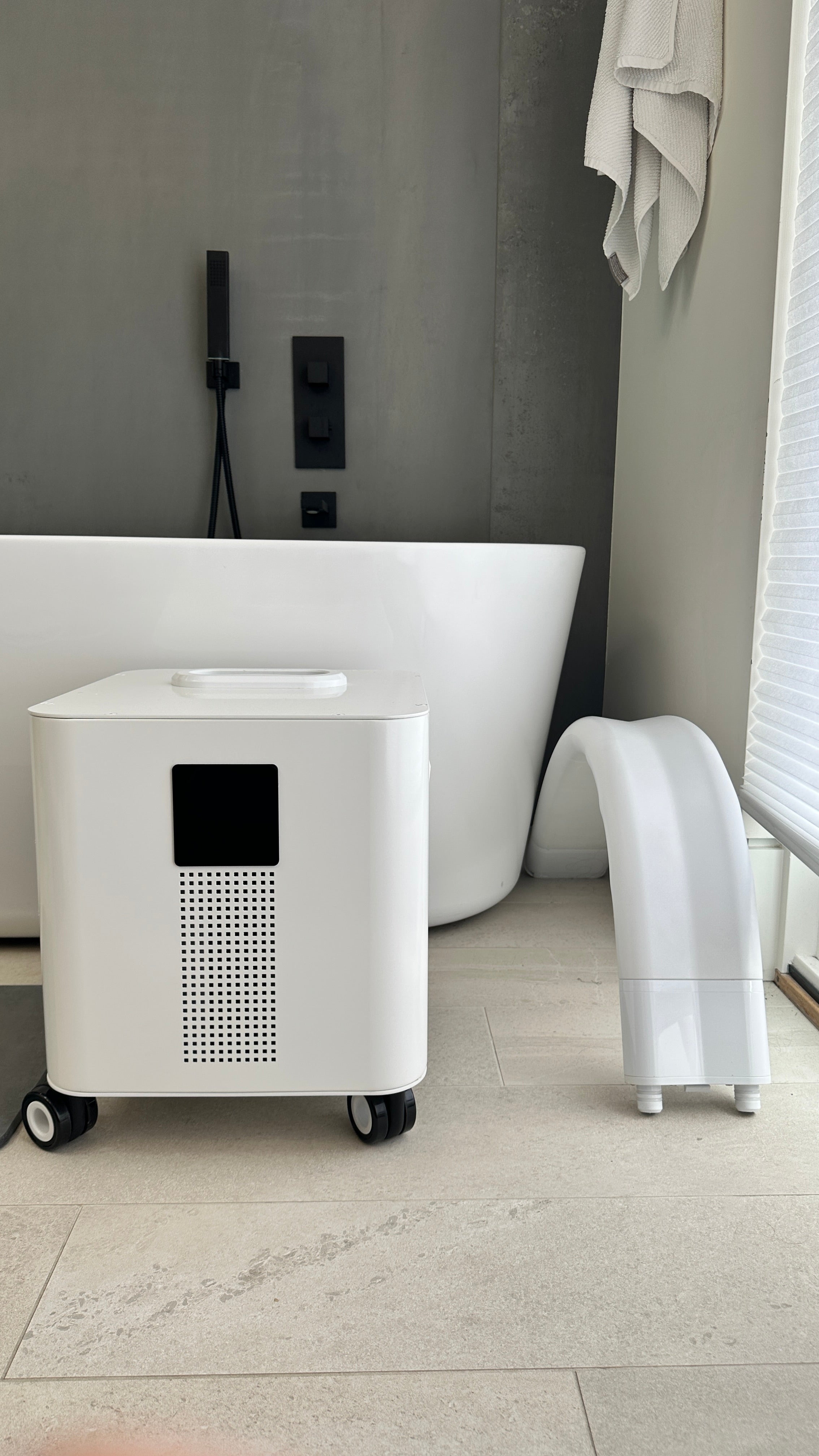 HomePlunge Bella — 1/2 HP Cold Plunge Chiller for Your Bathtub